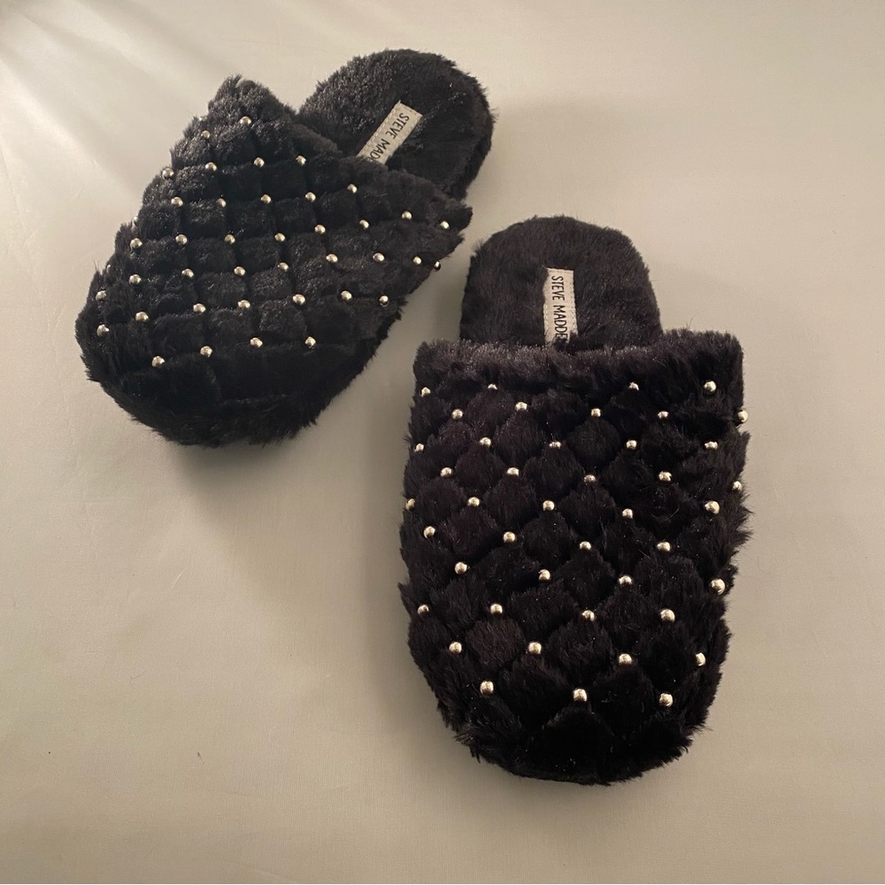 Steve Madden Faux slippers NWOT